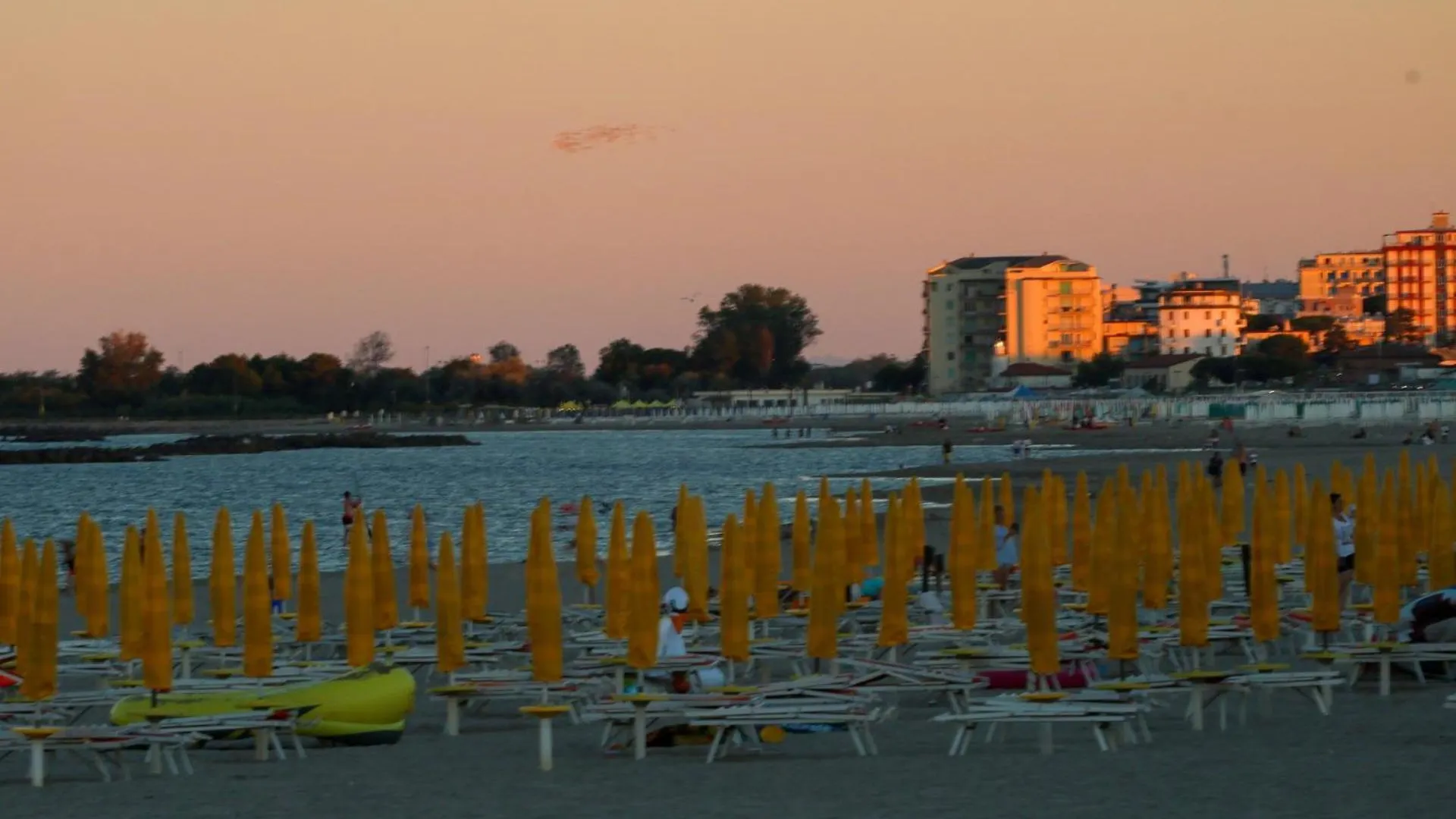 Aparthotel Residence Eden Comacchio Italia